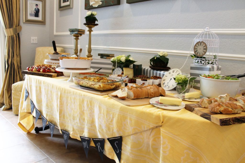 Alice In Wonderland Tablescape